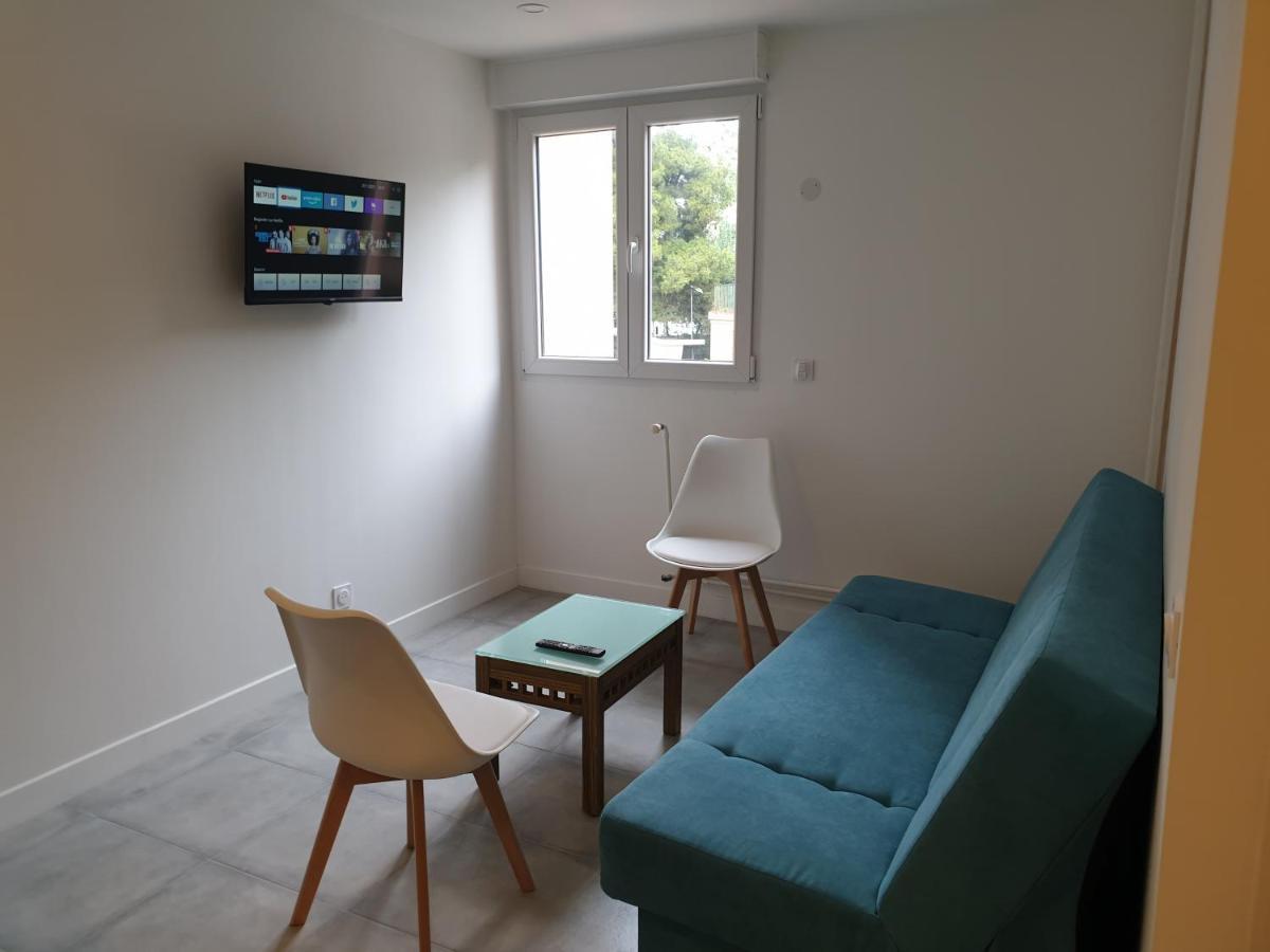 Appartements Renove 2023 Proche Aeroport 5Min, Gare Sncf 2 Min, Tramway Au Pied De L'Immeuble , Parking Possible, Renovated Apartments 2023 Near The Airport 5 Min, Train Station 2 Min, Tram Next To The Building 1 Min, Parking Possible Nice Exterior photo
